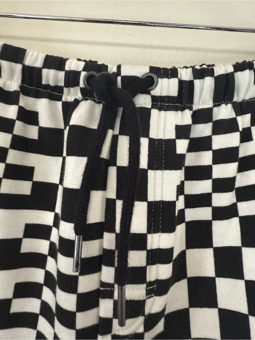 Volcom NWT Black & White Checkerboard Jogger Pants In size medium - Picture 4 of 16
